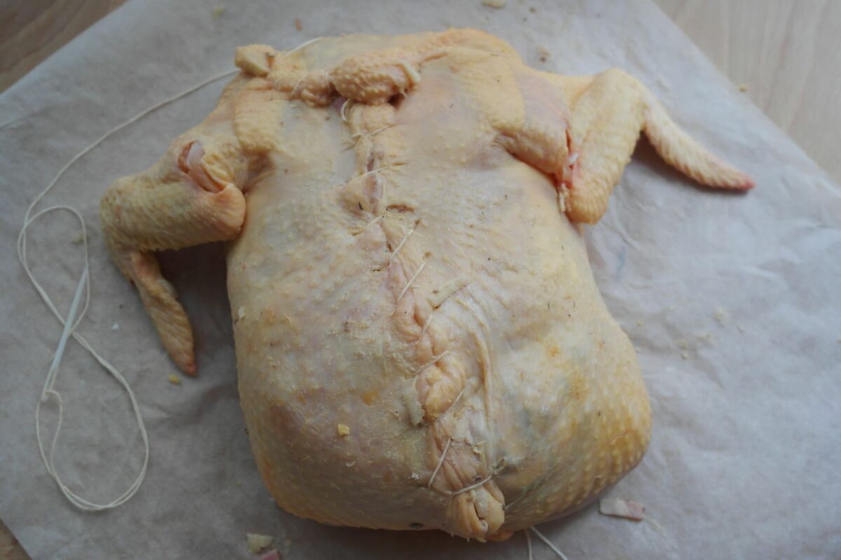 pollo relleno arrollado navidad paso 15
