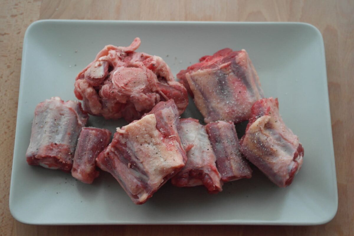 rabo de toro estofado al vino tinto paso 2