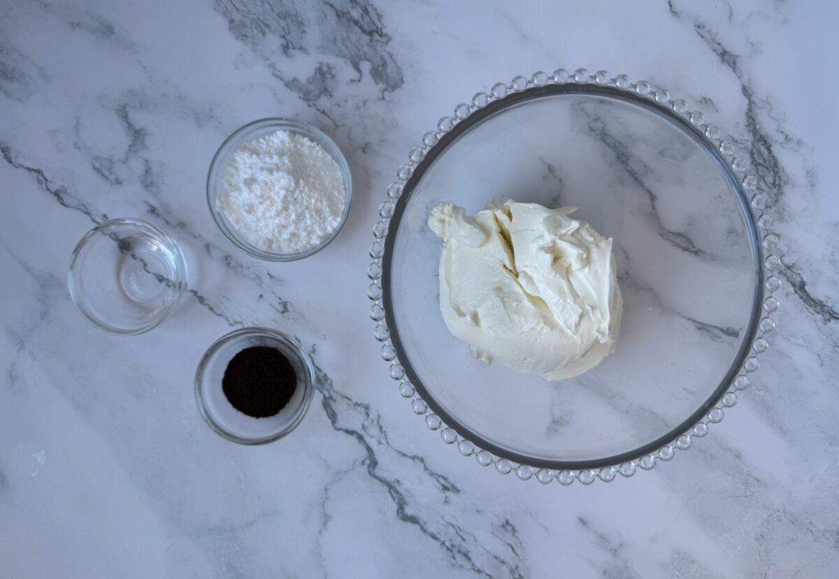 Tarta de café. Receta fácil y deliciosa con un intenso sabor