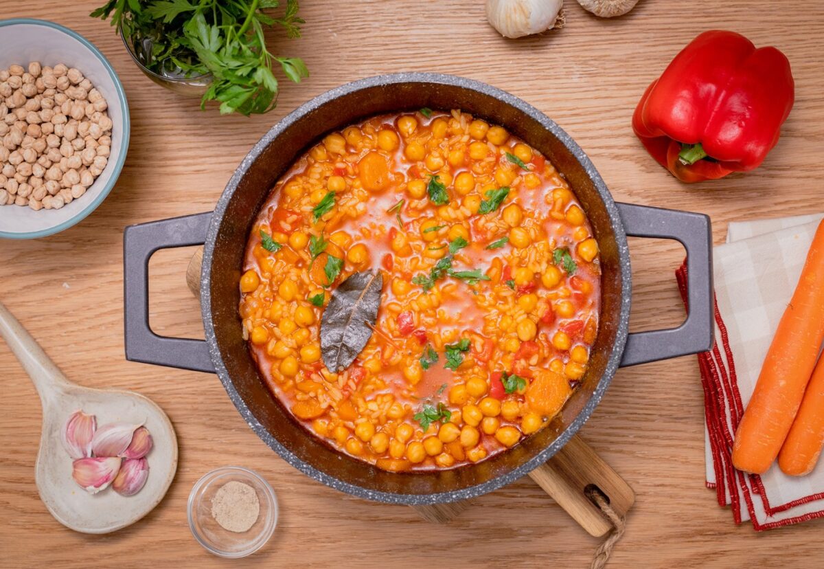 Arroz caldoso con garbanzos paso a paso