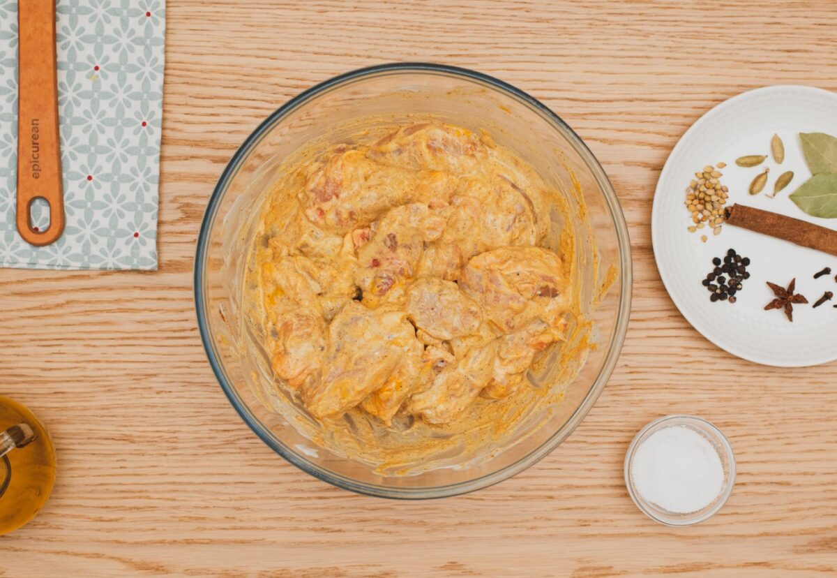 Biryani de pollo. Una receta tradicional de la India paso a paso