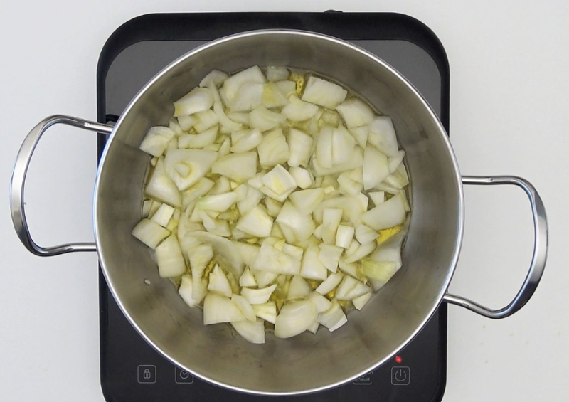 Calamares en su tinta con arroz blanco