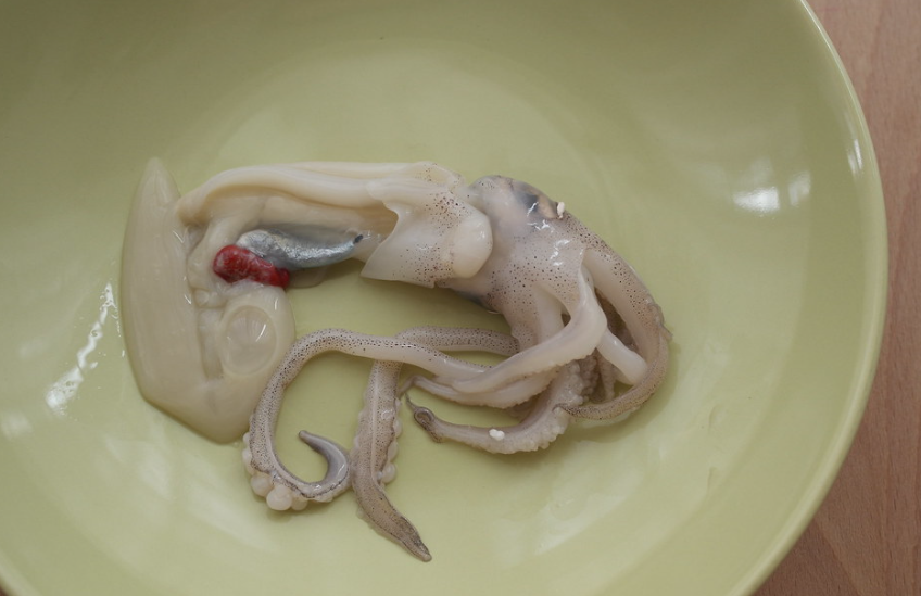 Calamares en su tinta con arroz blanco