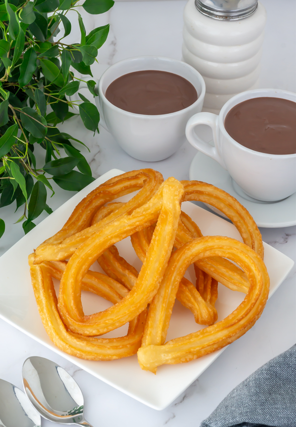 Receta de churros: acompañados de chocolate