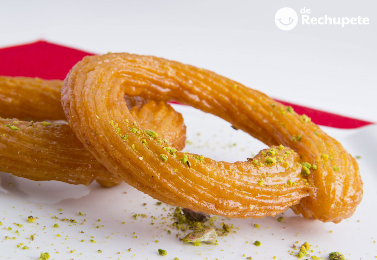Churros turcos con almíbar o Halka tatlisi
