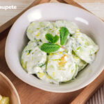 Ensalada de pepino y yogur. Un acompañamiento perfecto