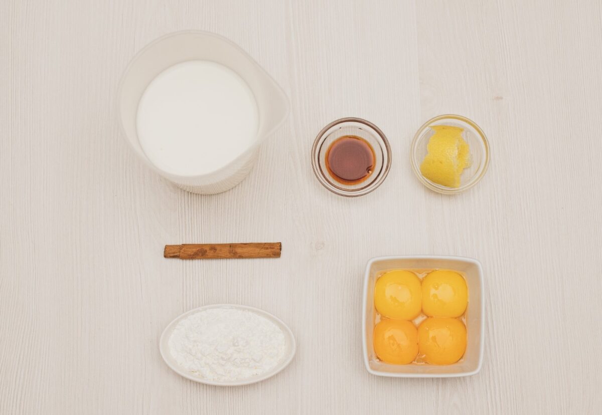 4 tipos diferentes de crema pastelera incluyendo la tradicional