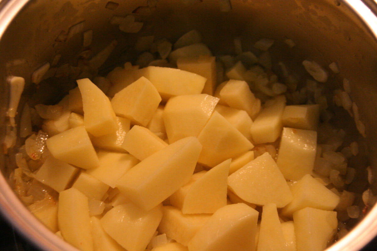 almejas con patatas guiso marinero paso 2