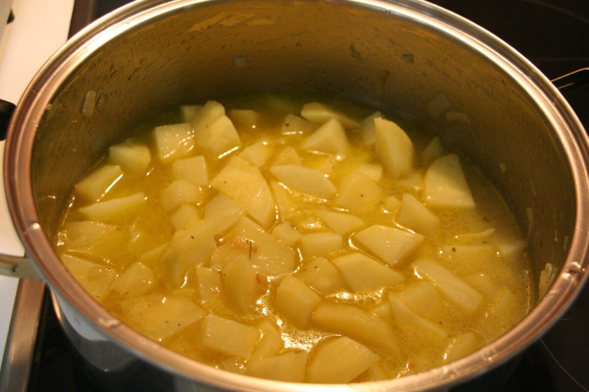 almejas con patatas guiso marinero paso 5