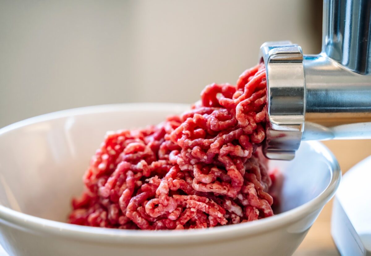 Lo que conocemos como carne picada envasada de supermercado en realidad no lo es