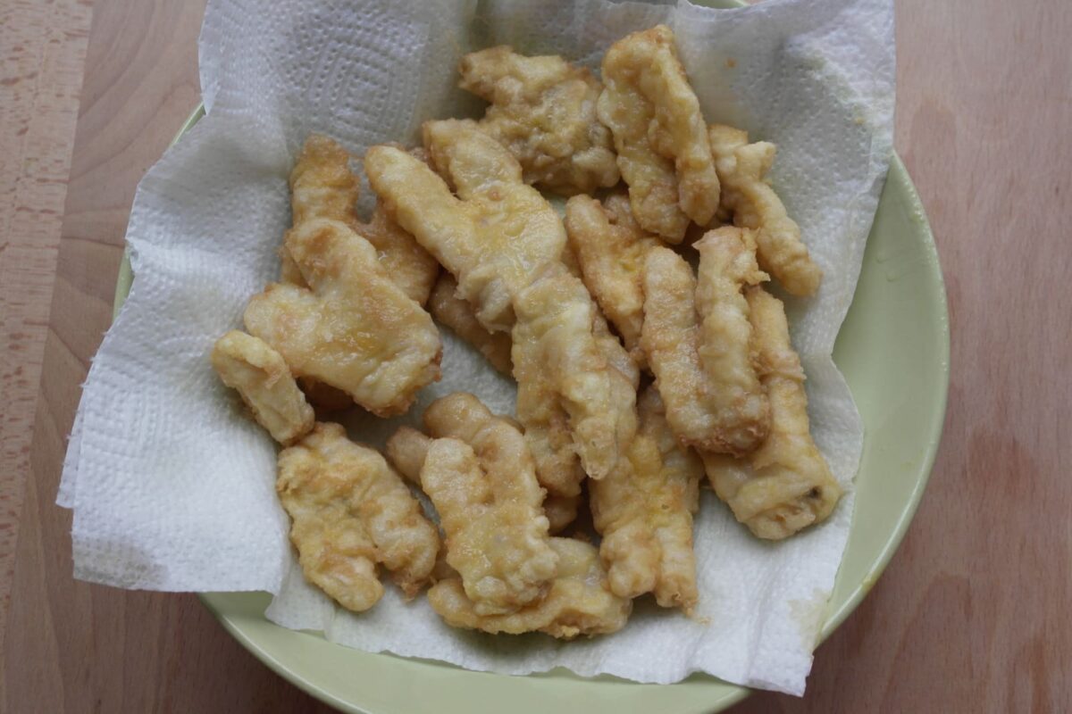 cocochas de bacalao salsa verde paso 6
