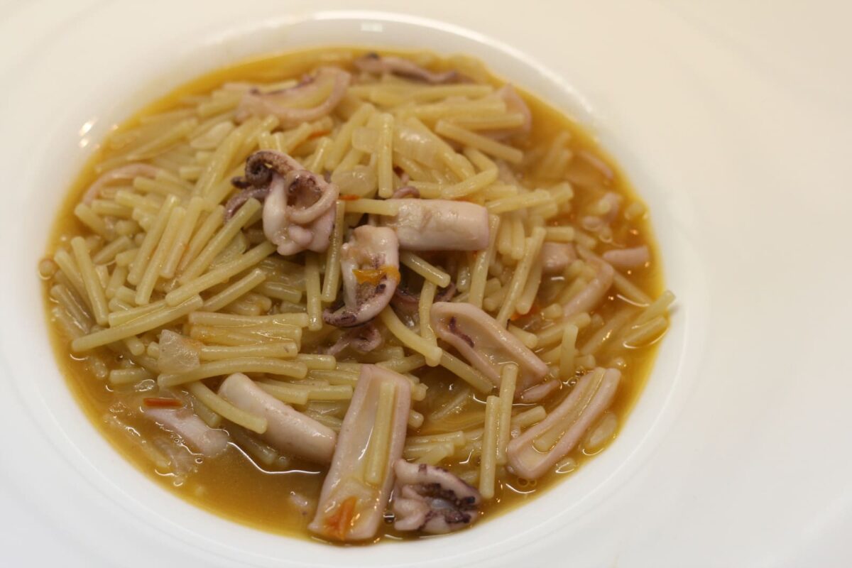 fideos con calamares paso 7