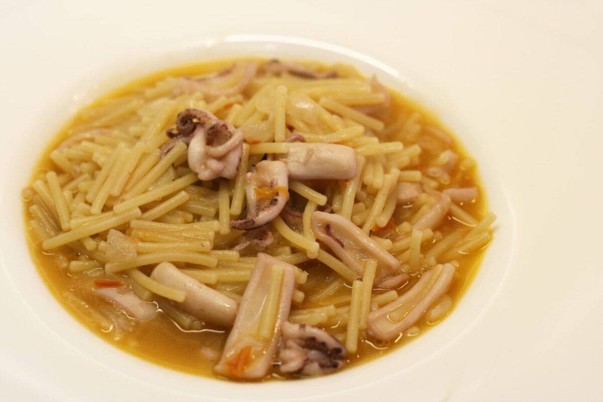 fideos con calamares paso 8