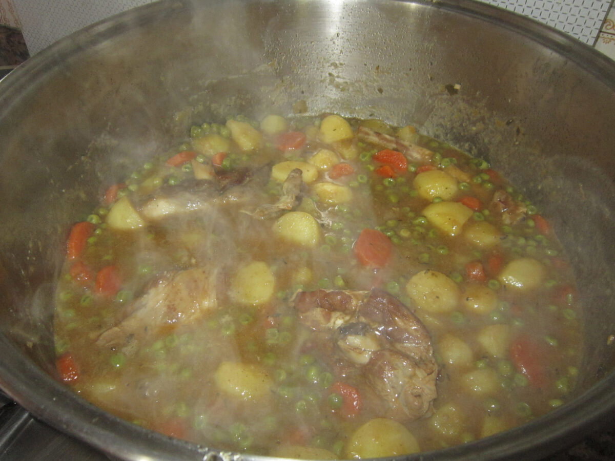 guiso de cordero con patatas paso 27