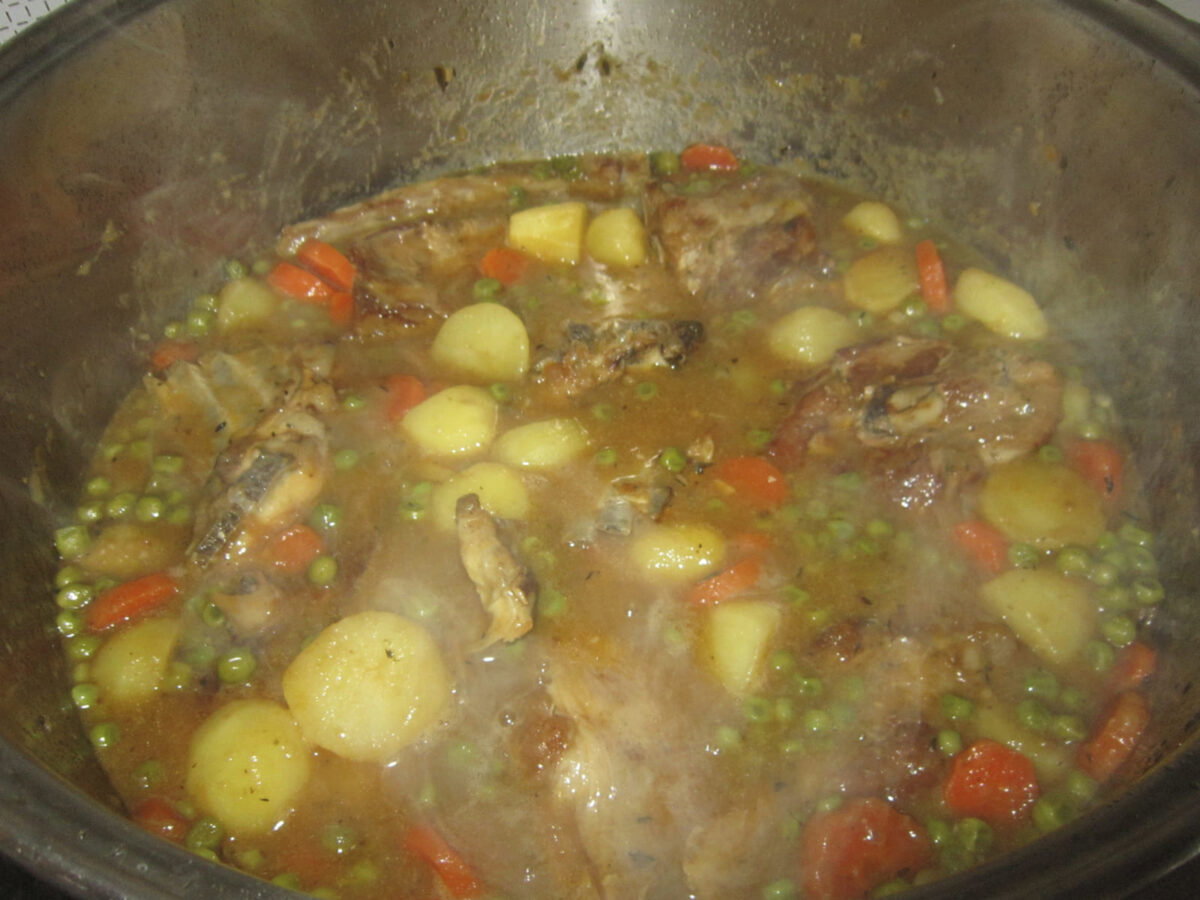 guiso de cordero con patatas paso 28