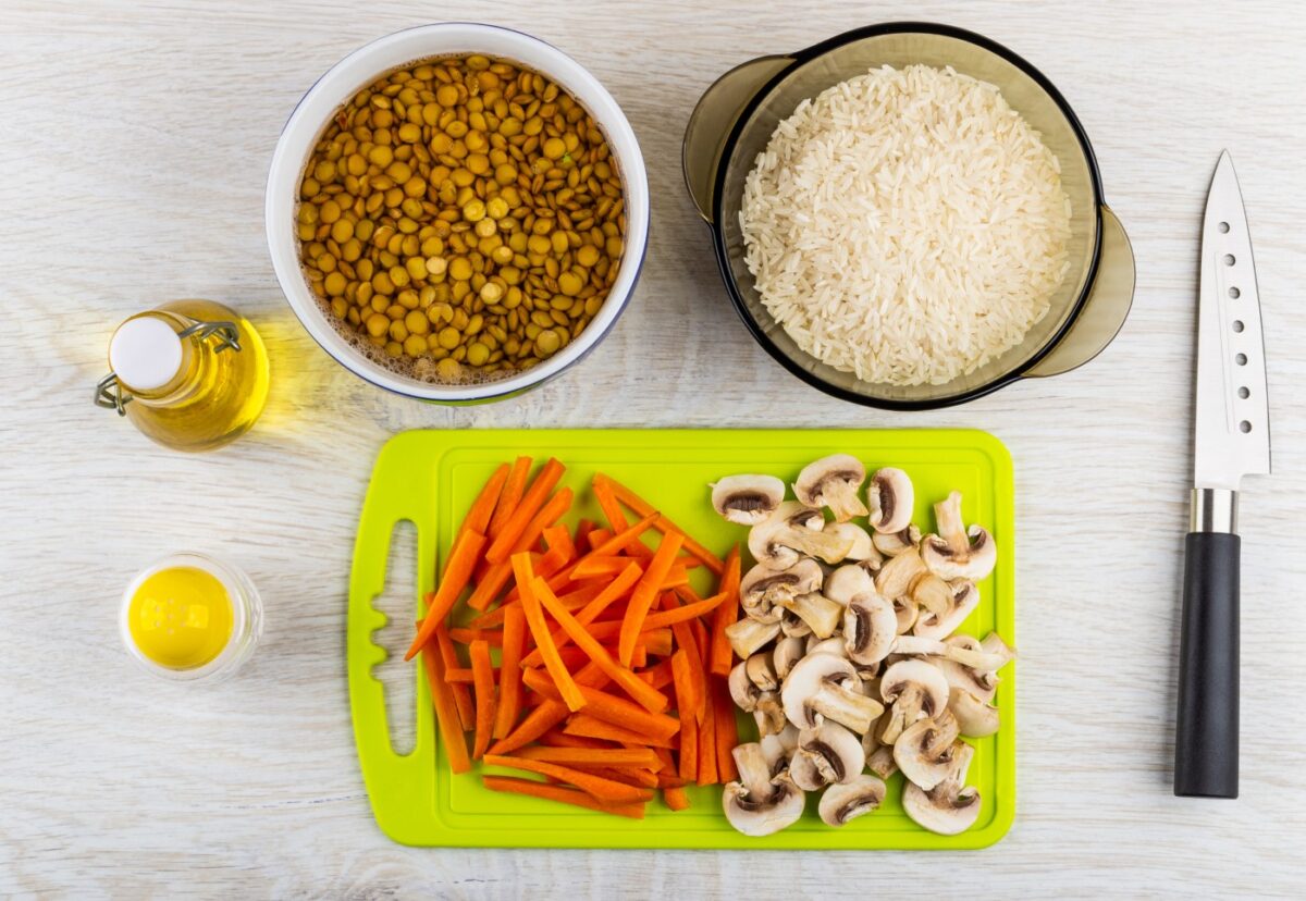 ¿Cómo limpiar tablas para cortar alimentos?