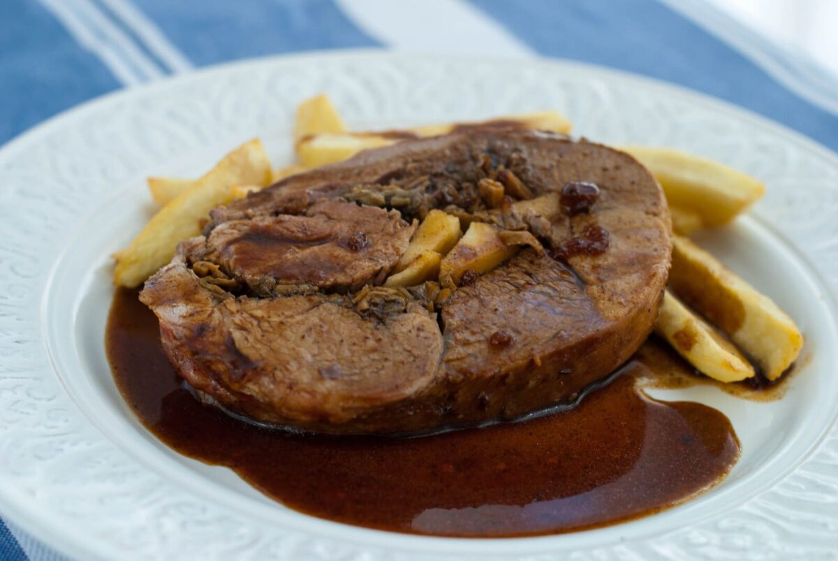 pierna de cordero relleno al horno paso 18