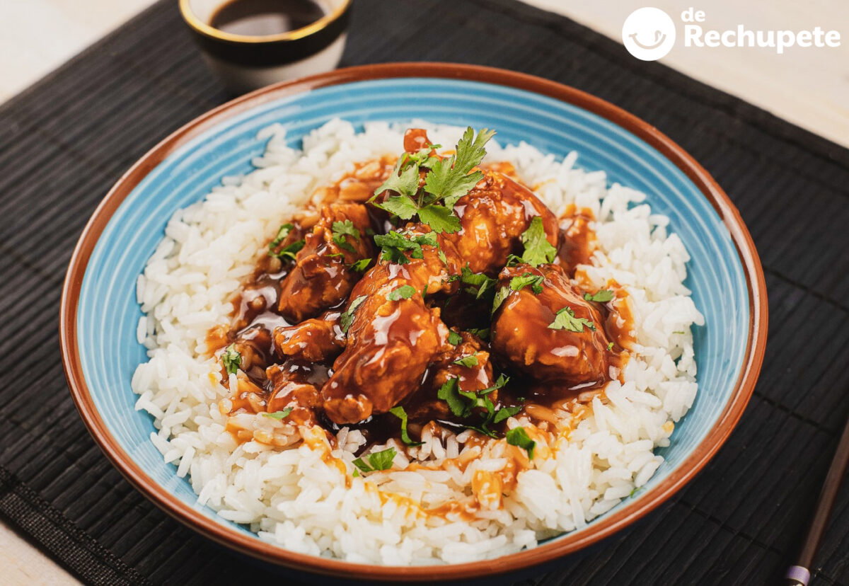 Pollo al estilo general TSO. Una receta china al estilo de Estados Unidos