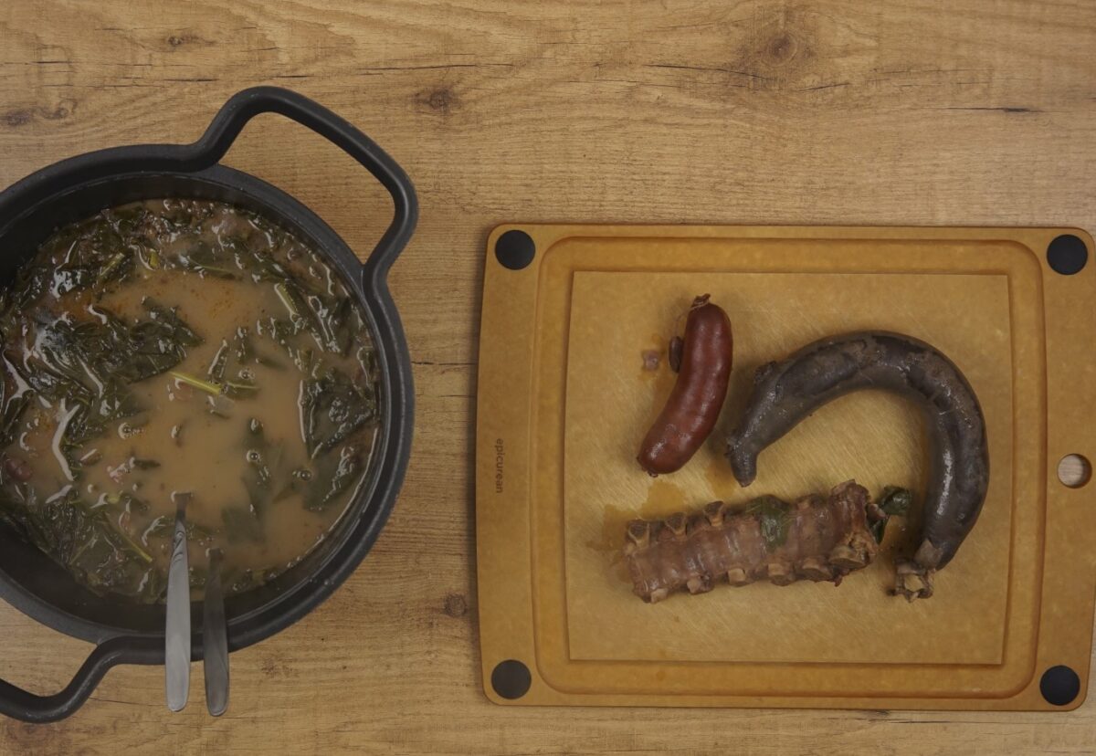 Alubias de Tolosa con costillas