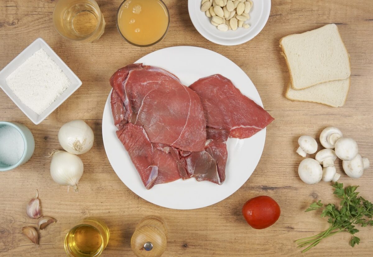 Filetes de ternera en salsa. Una receta fácil en 30 minutos