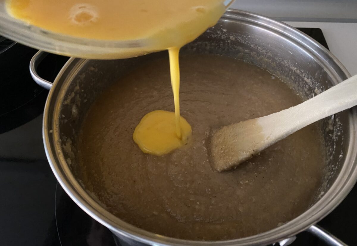 Gallina en leche. Un dulce muy sencillo de preparar para Pascua