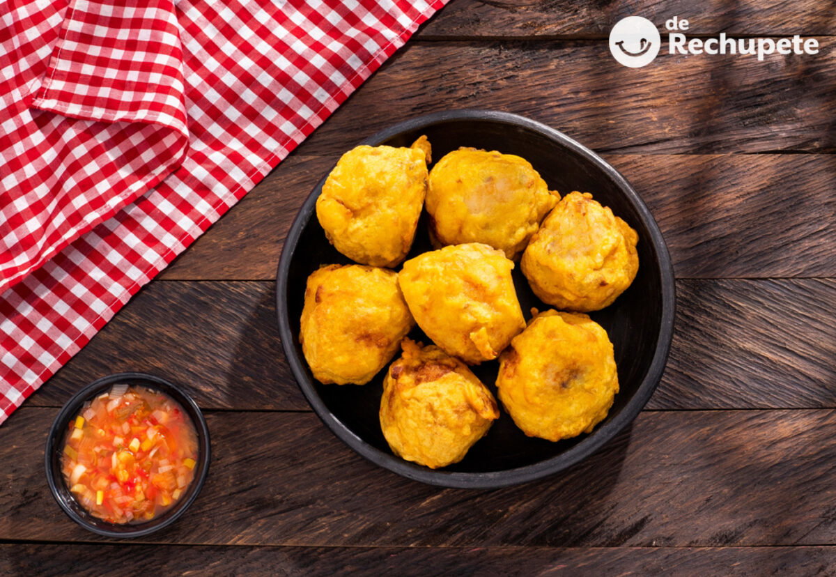 Papas rellenas colombianas