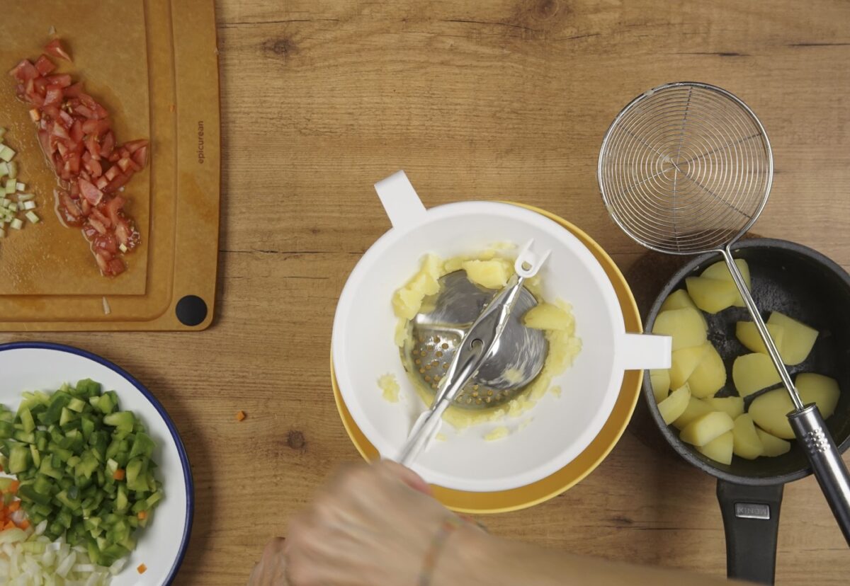 Pastel de patata y pollo. Una receta fácil paso a paso