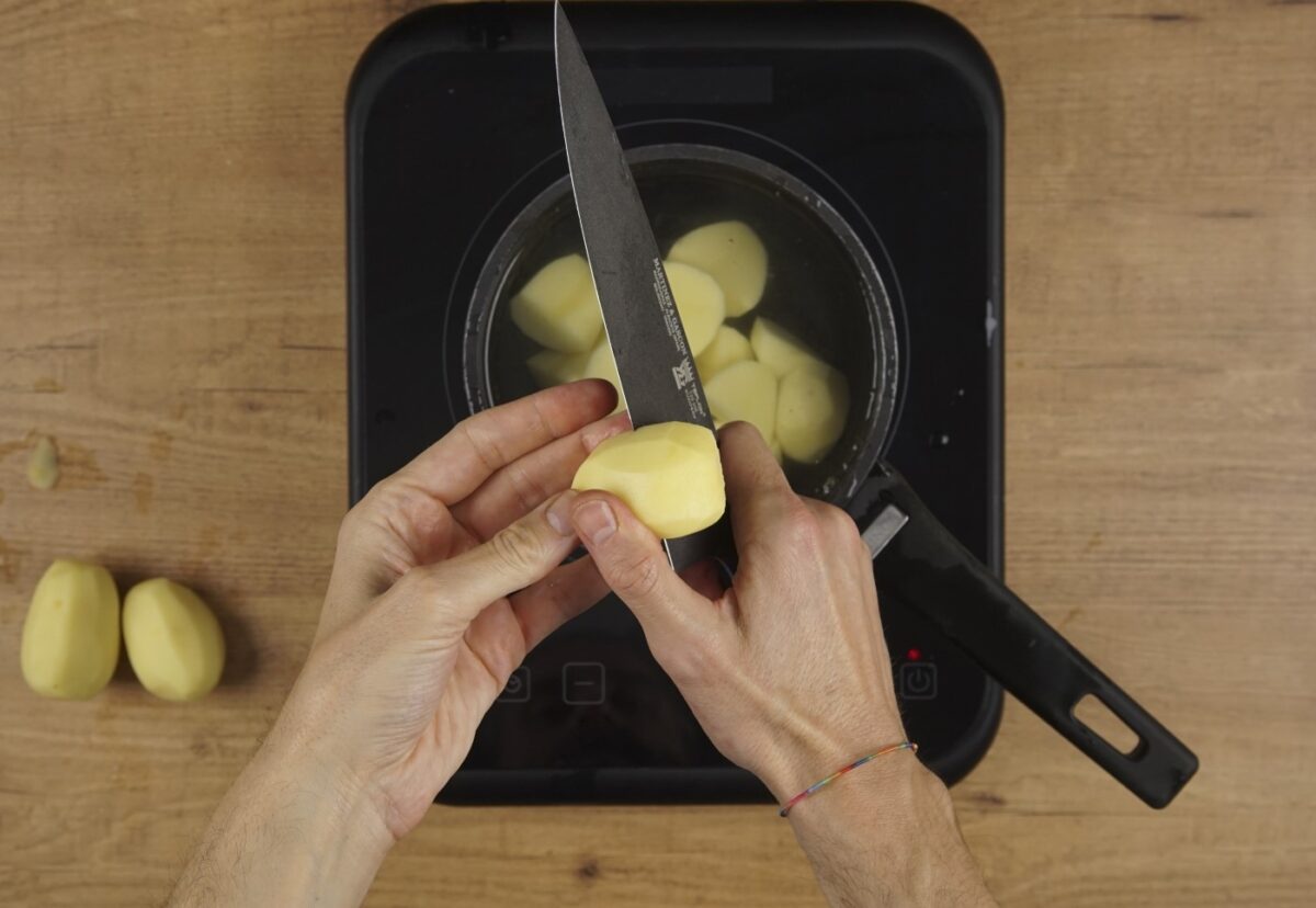 Pastel de patata y pollo. Una receta fácil paso a paso