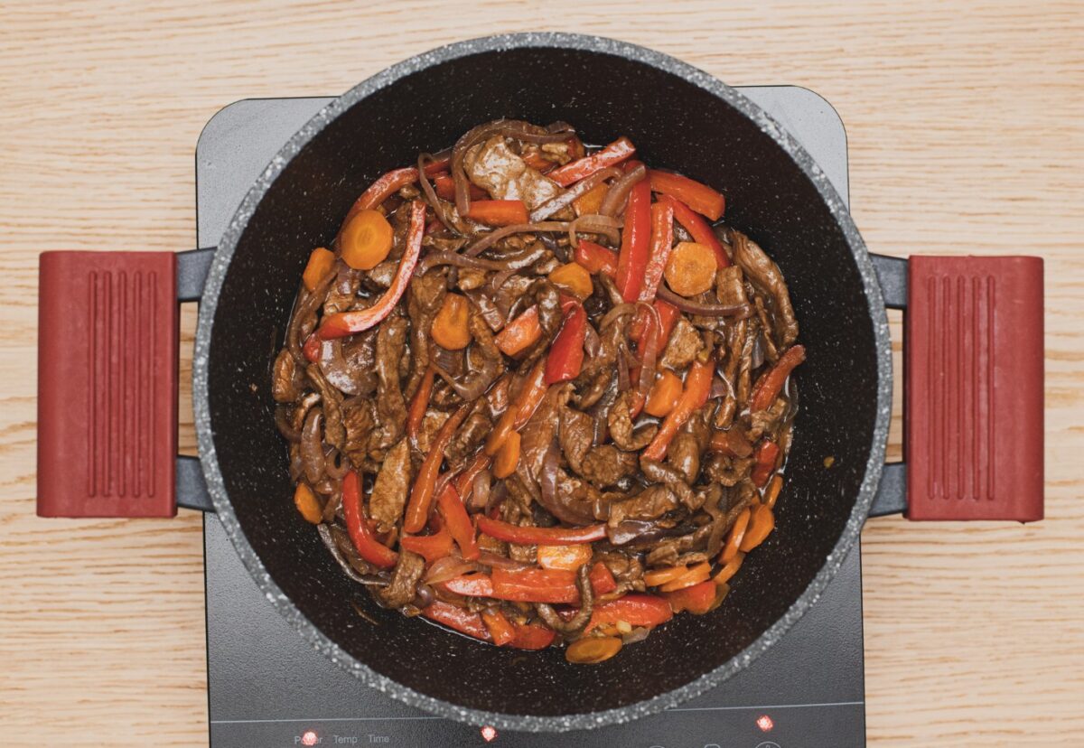 Ternera en salsa de ostras. Una receta fácil y sabrosa paso a paso