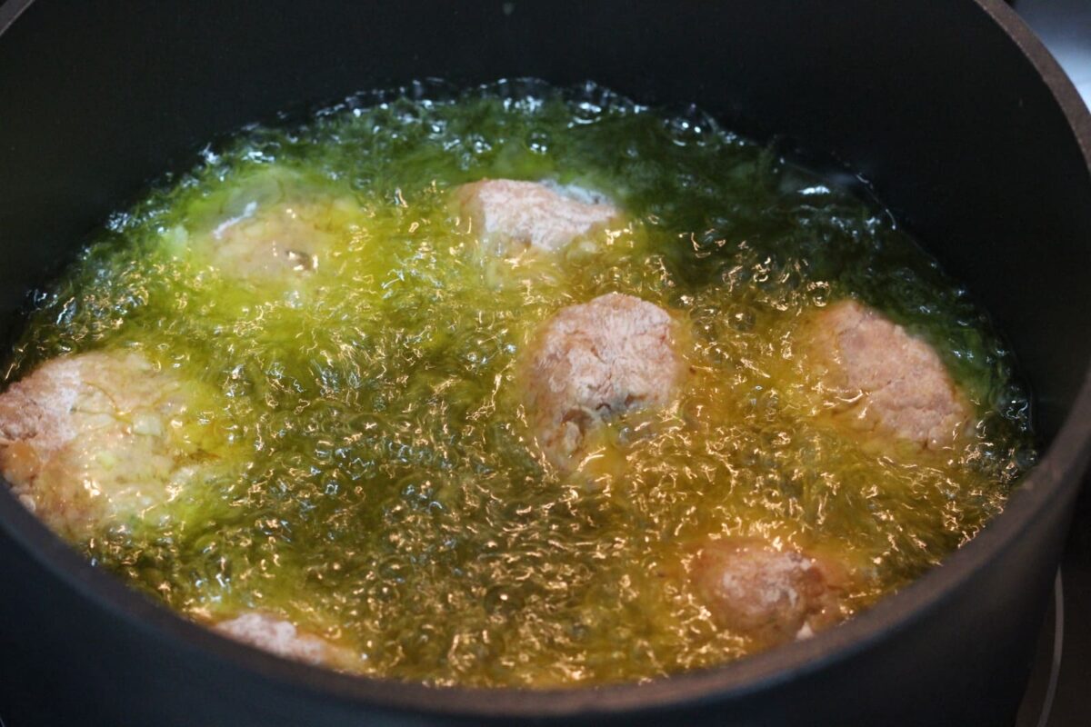 albóndigas de caballa con tomate paso 17