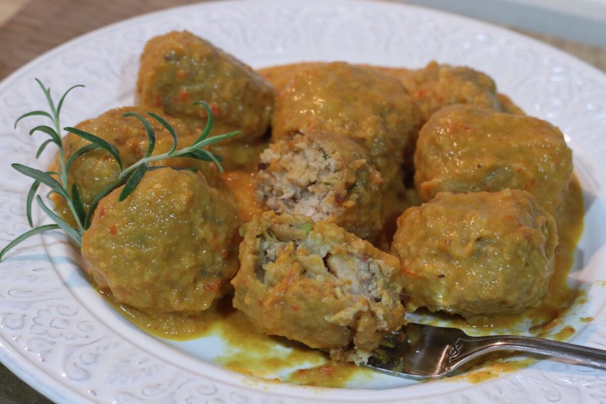 albóndigas de caballa con tomate paso 29