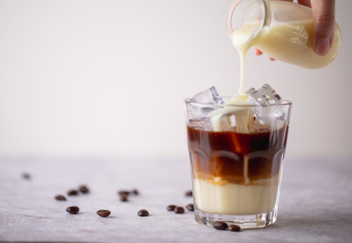 Los 17 cafés españoles más comunes y su preparación
