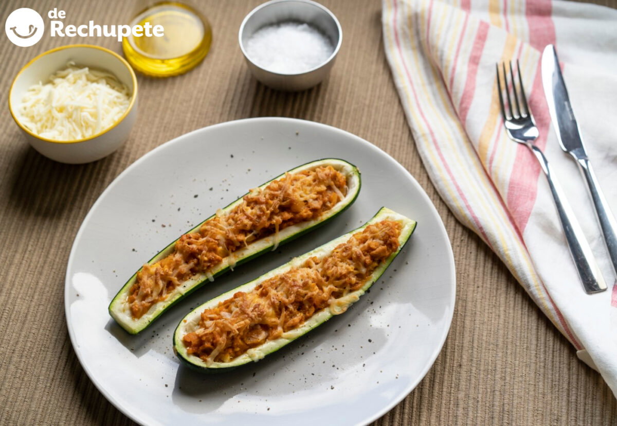Calabacines rellenos de atún. Una receta muy fácil paso a paso