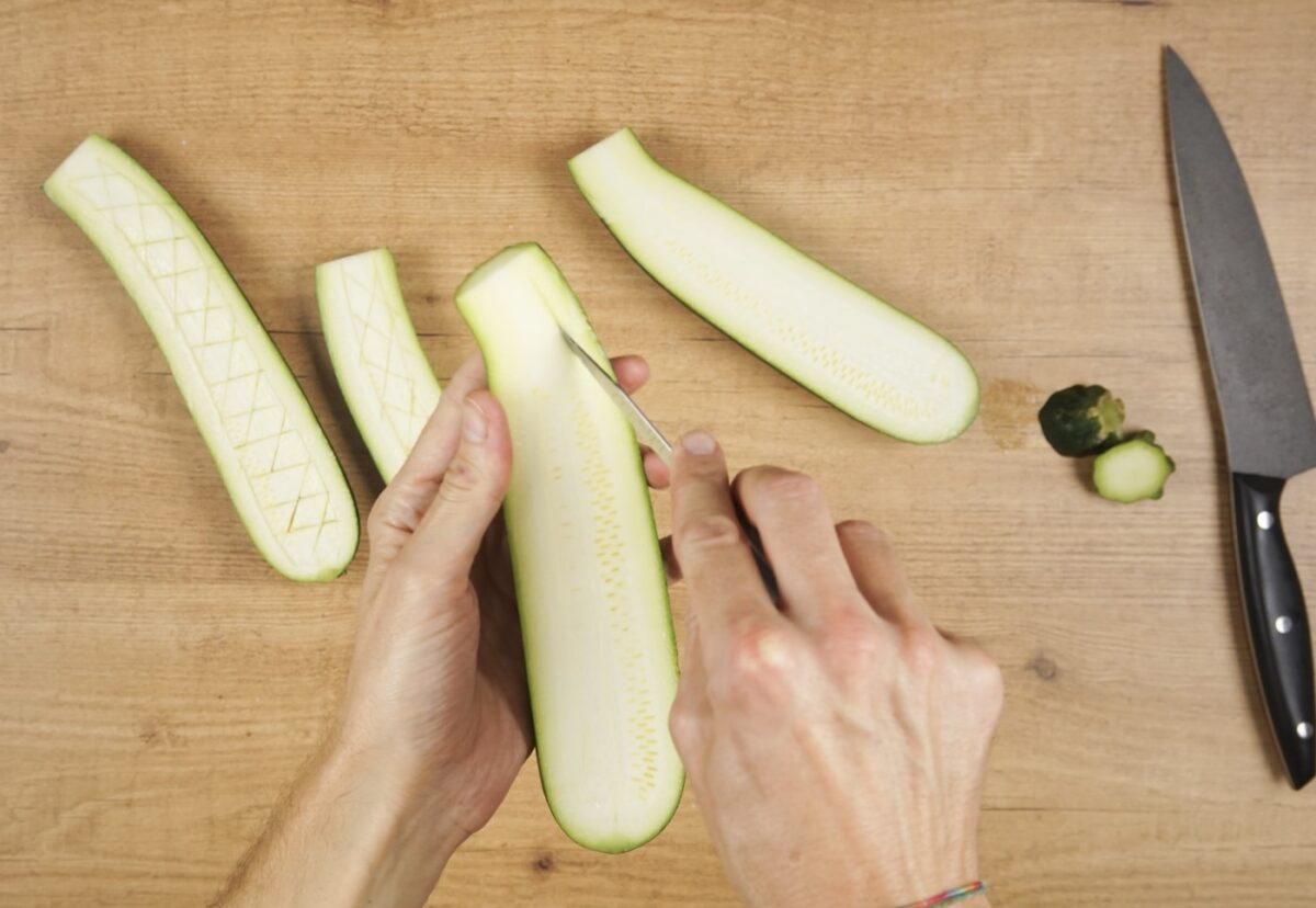 Calabacines rellenos de atún. Una receta muy fácil paso a paso