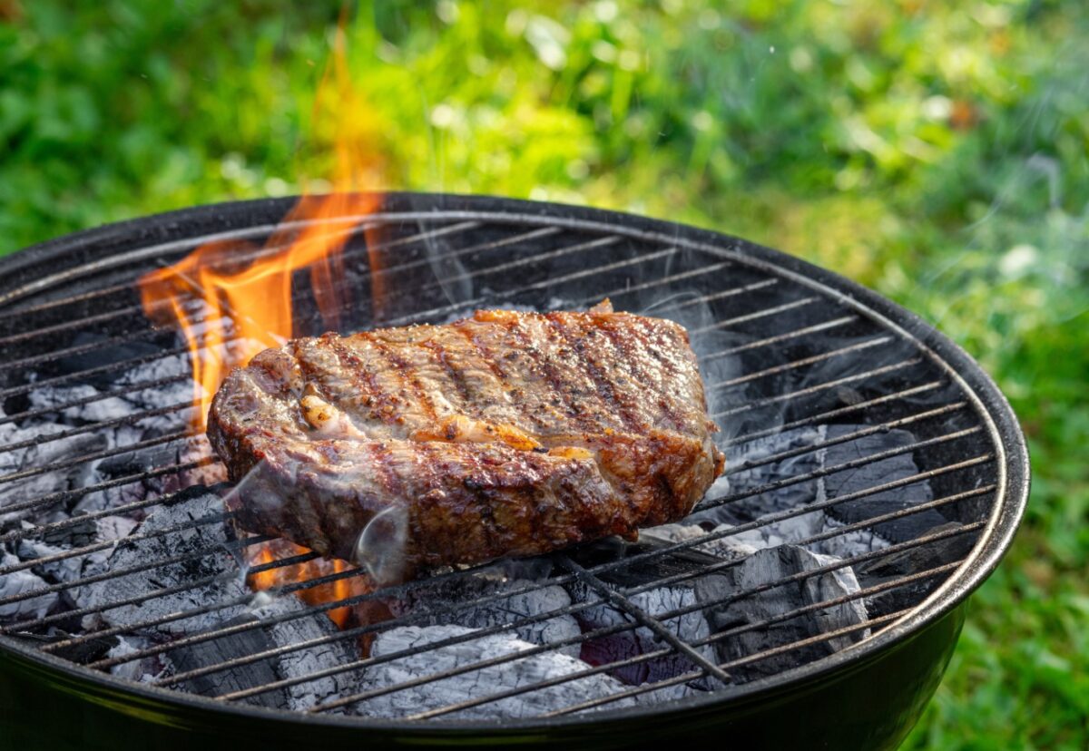 Chuletón VS entrecot. ¿Cuál es la diferencia? Tipos y Beneficios de la carne roja