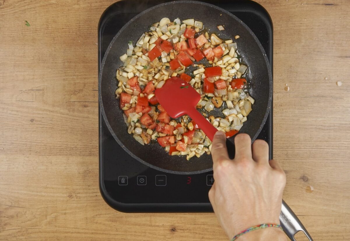 Filetes de ternera en salsa. Una receta fácil en 30 minutos