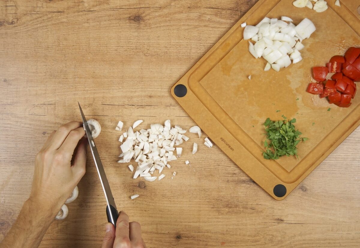 Filetes de ternera en salsa. Una receta fácil en 30 minutos