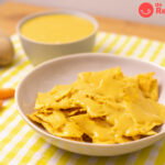 Queso vegano perfecto para acompañar unos nachos