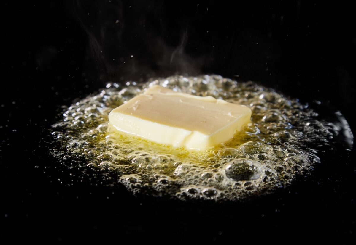 Sustituir la mantequilla por aceite en tus recetas