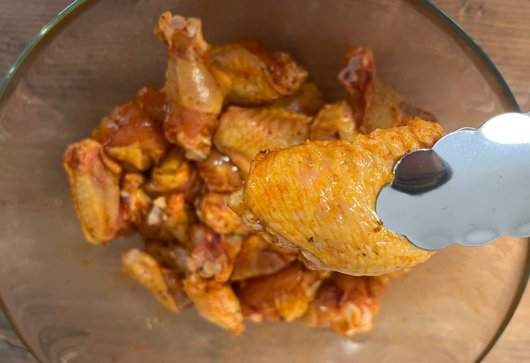 Alitas de pollo en freidora de aire. Una receta muy sencilla y rápida