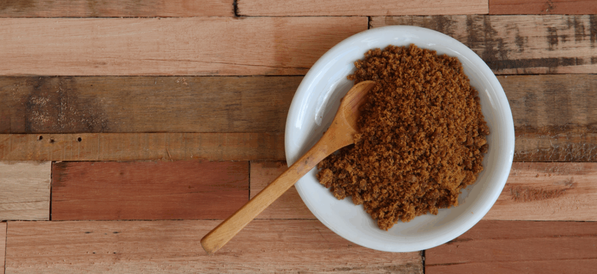 Azúcar mascabado. Qué es, para qué sirve, propiedades y cómo usarlo en la cocina