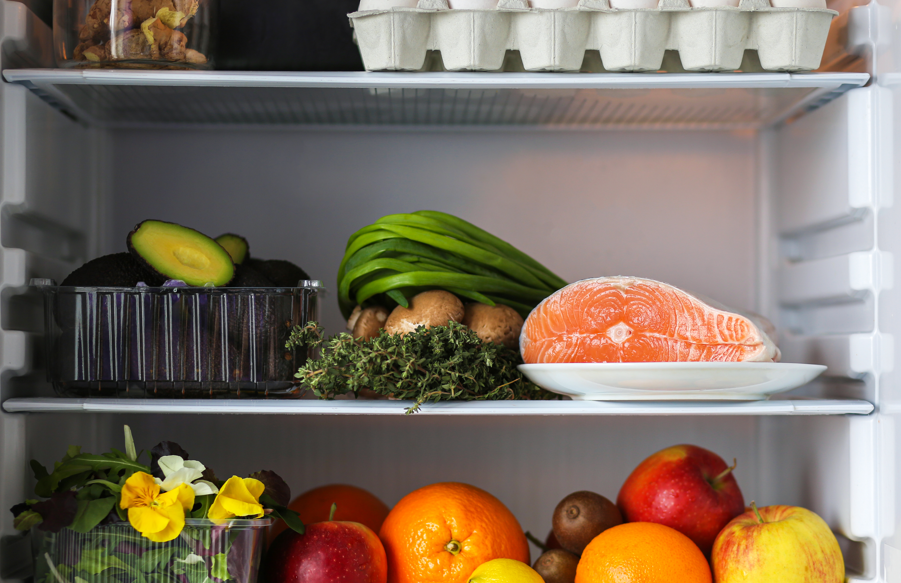 ¿Cuánto dura cada alimento en la nevera? Conservación del pavo, la carne picada y otros productos esenciales
