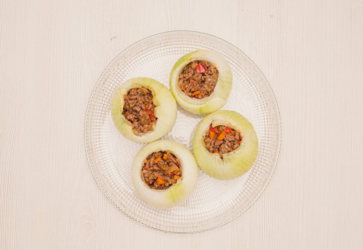 Cebollas rellenas de carne. Un plato típico de Asturias paso a paso