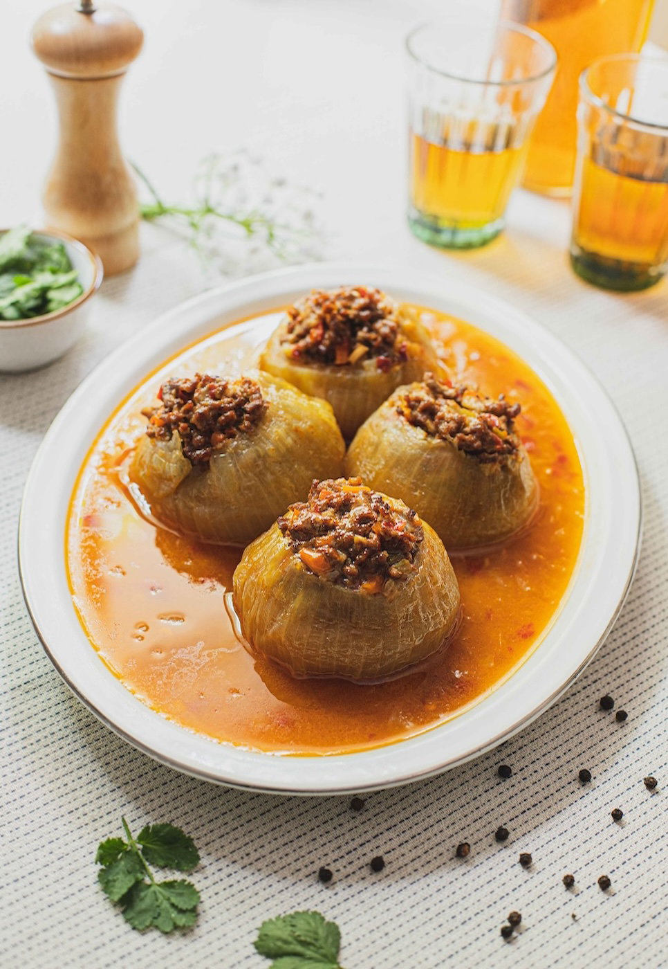 Cebollas rellenas de carne. Un plato típico de Asturias paso a paso