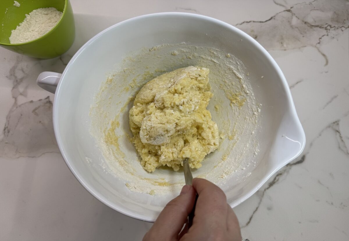Ñoquis con salsa de queso gorgonzola y nueces