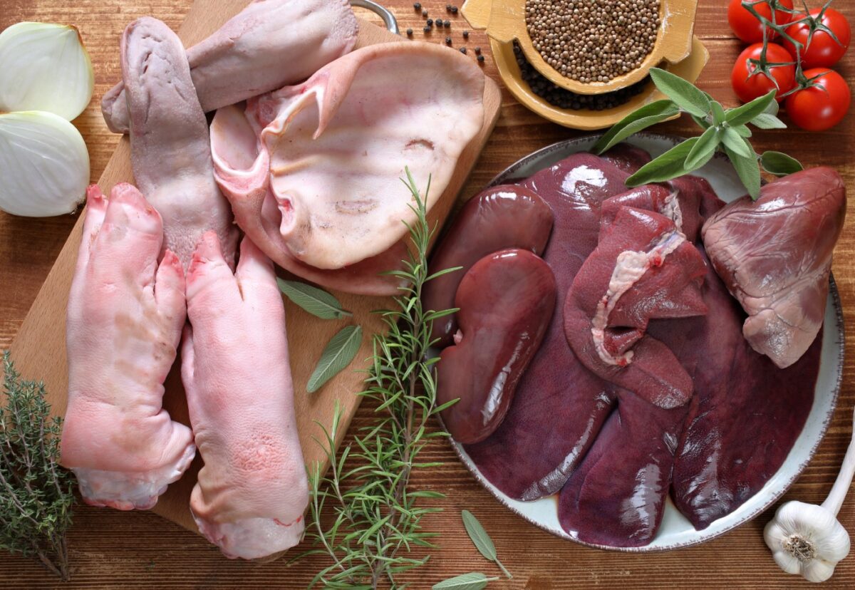 Entresijos, zarajos y gallinejas. ¿Qué son? ¿Cómo y dónde comerlos?