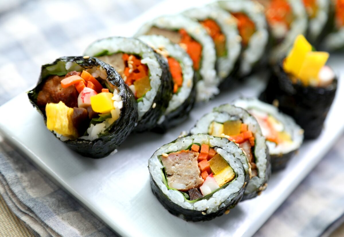 En qué se diferencia el shushi del gimbap