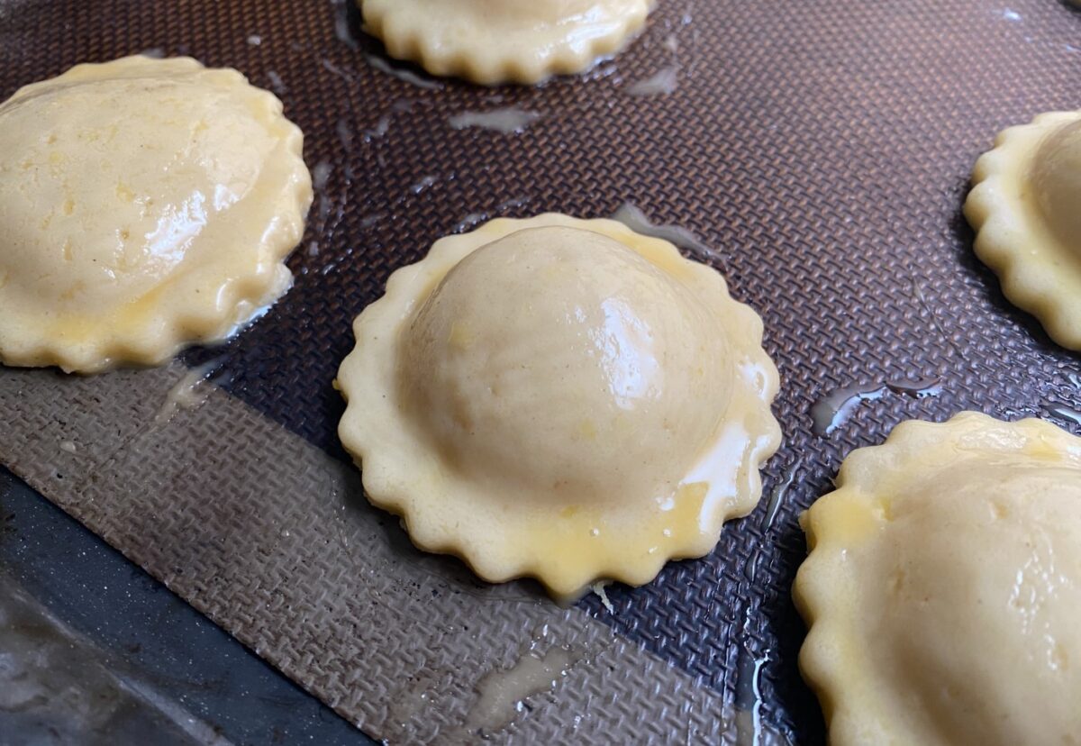 Pastelillos murcianos rellenos de cabello de ángel