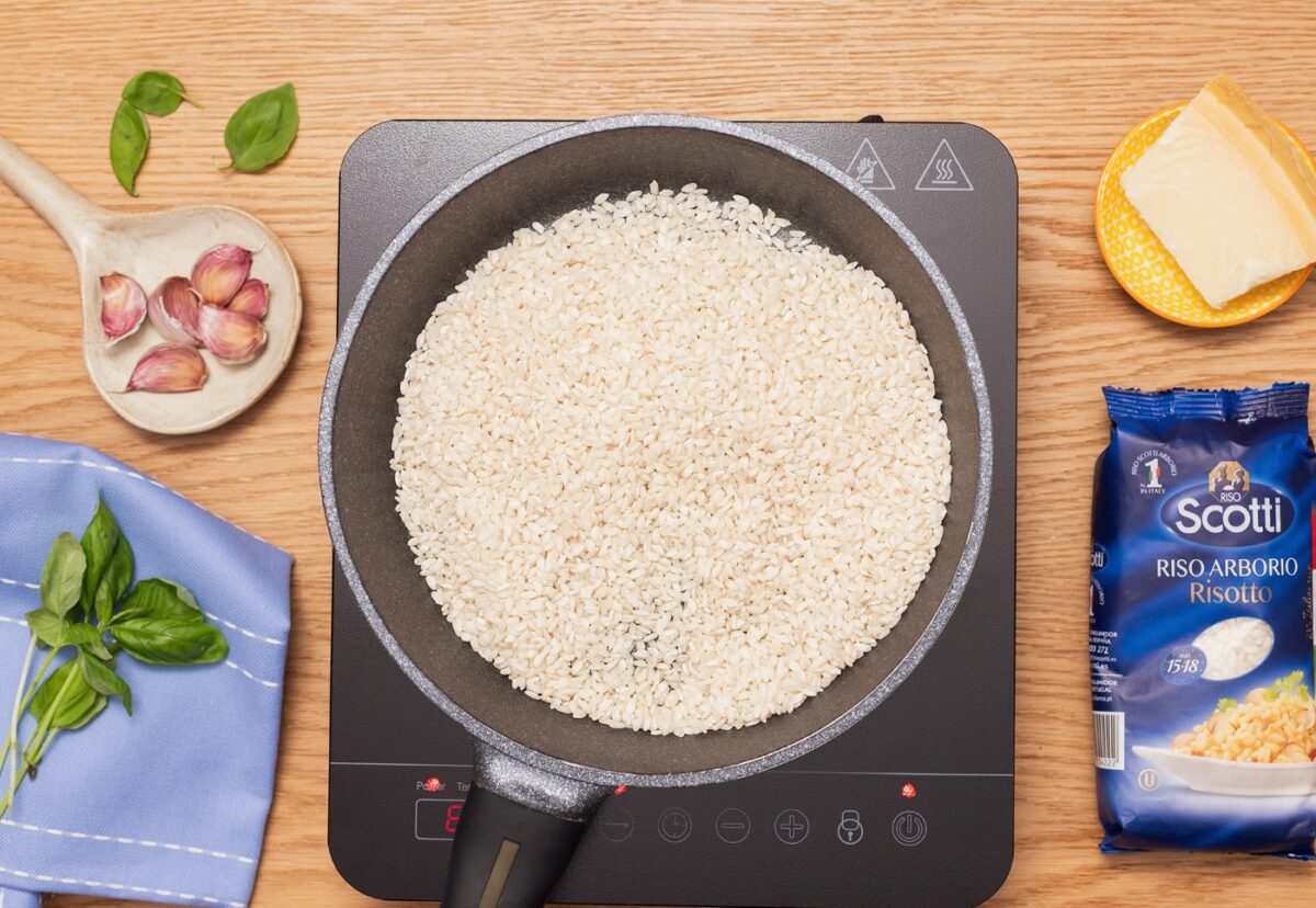 Risotto a la Genovesa. Un delicioso arroz con salsa pesto