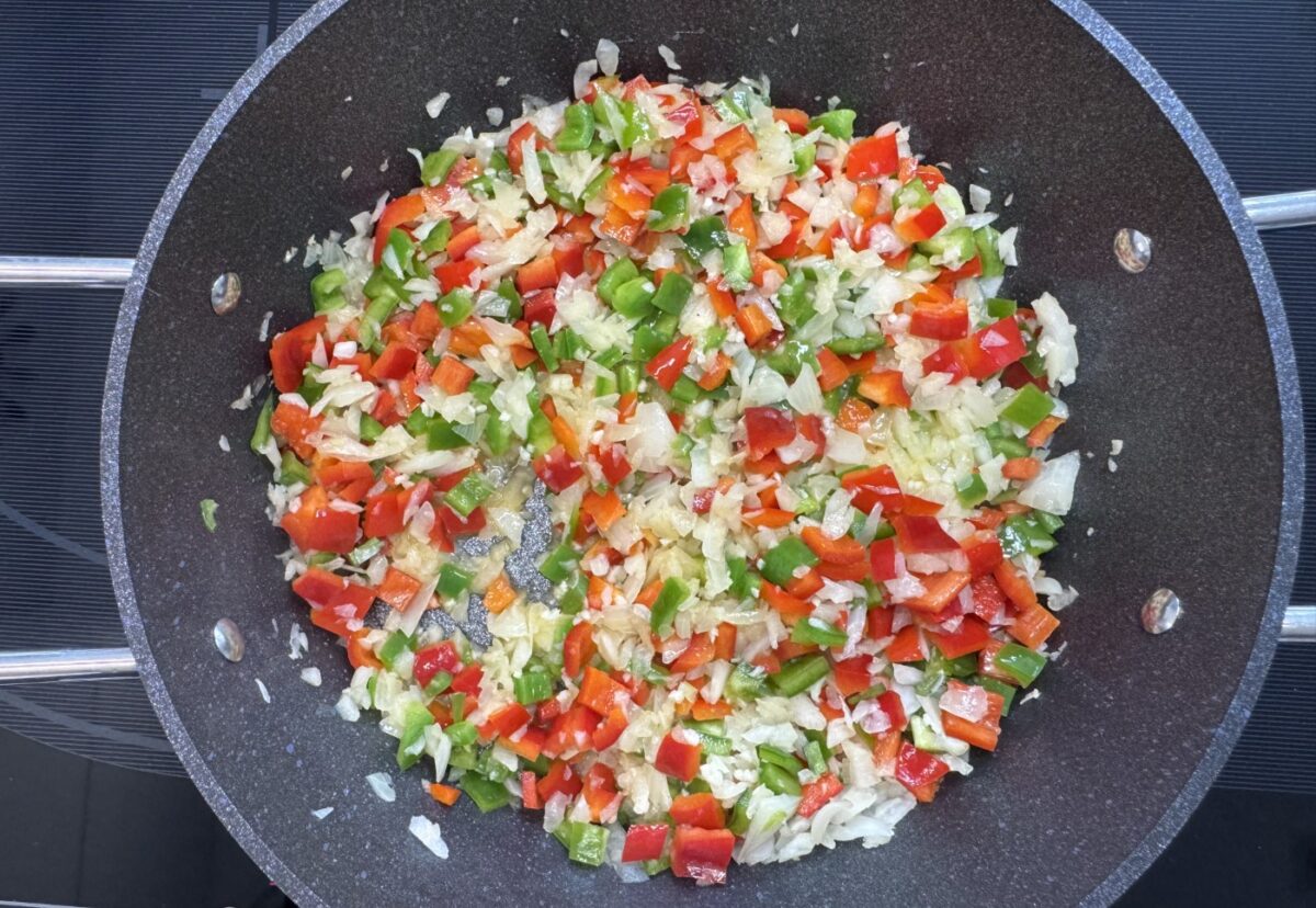 Samfaina catalana. Una receta clásica de guiso de verduras